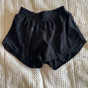 lululemon athletica Black hot hottie low rise Patterned Athletic Shorts